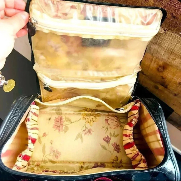 Rare Brighton Vintage Leather Croc Embossed Cosmetic/Travel Bag - Picture 10 of 11